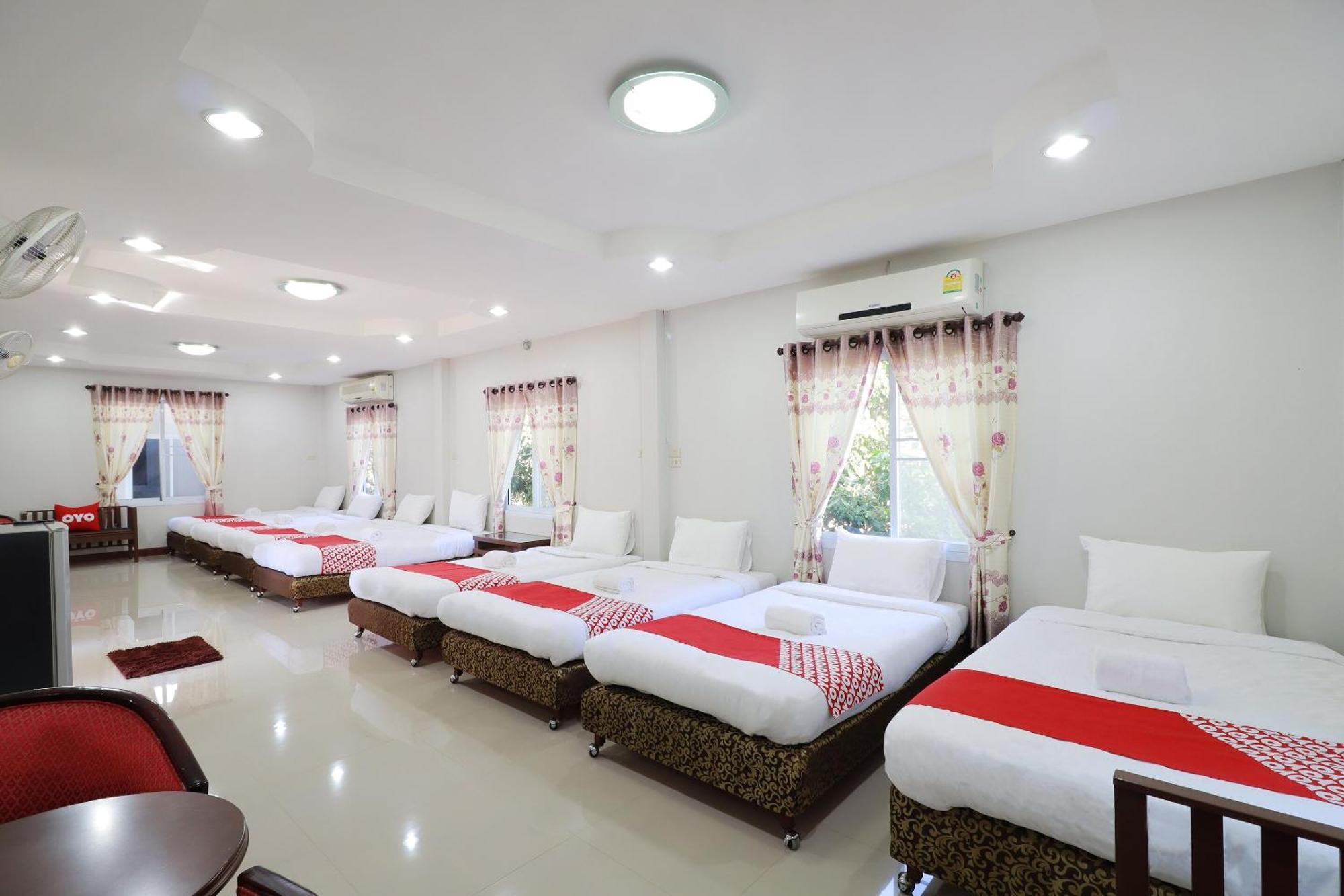 Oyo 553 Kongsup Resort Lamphun Exterior foto